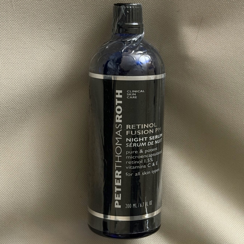 Peter Thomas Roth Night Serum Bottle - Black